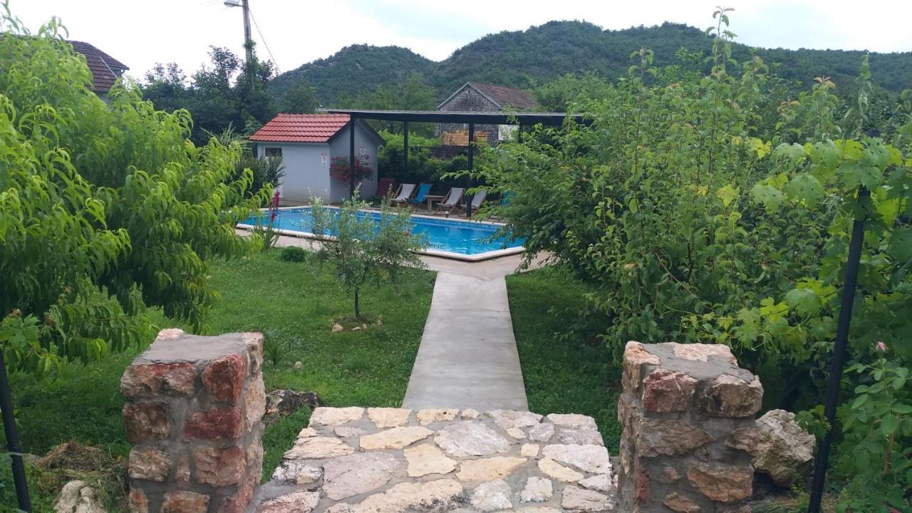 Rustic village Rijeka Crnojevića Esterno foto