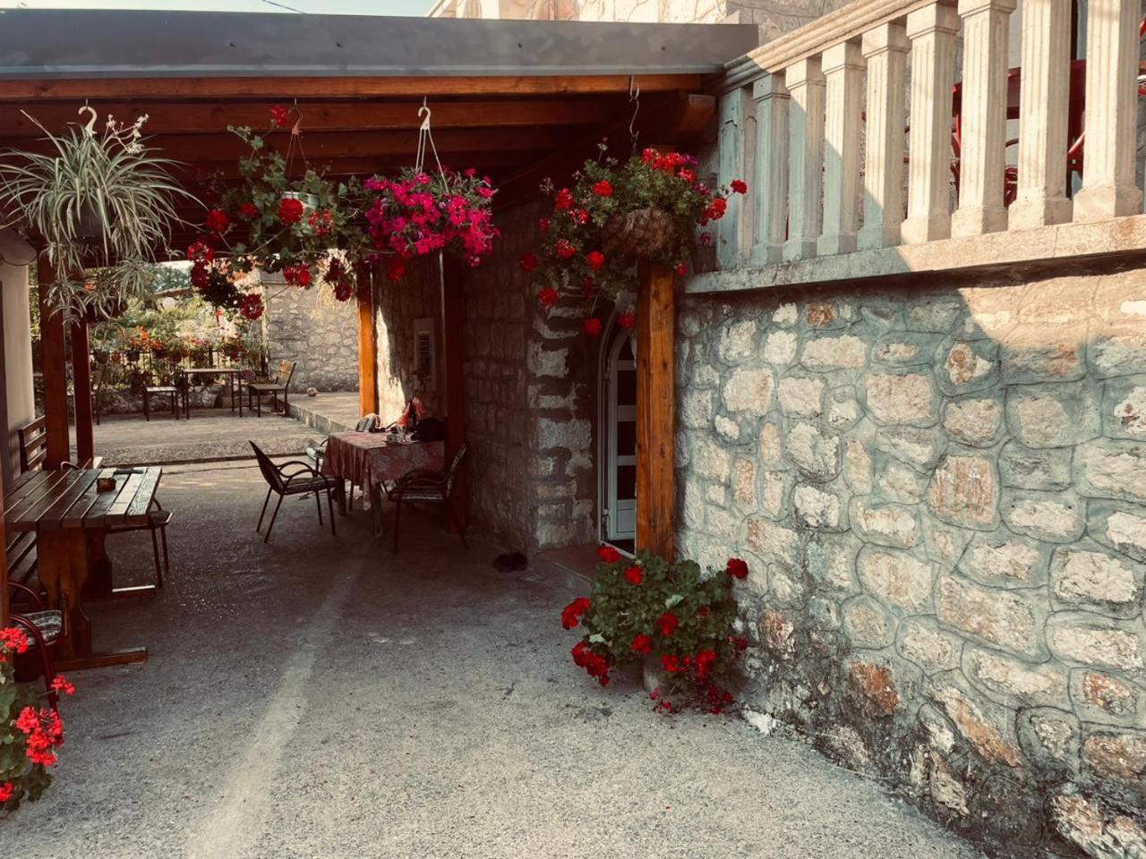 Rustic village Rijeka Crnojevića Esterno foto
