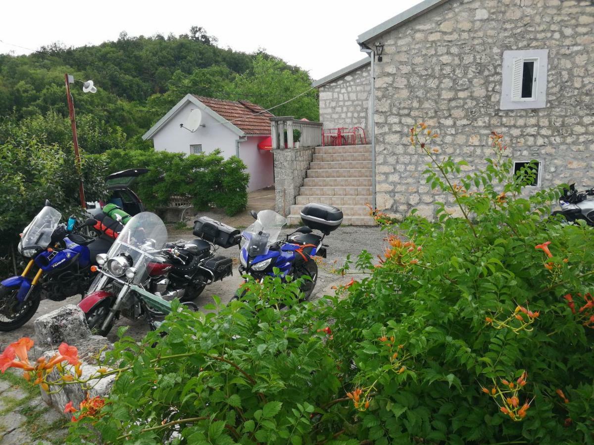 Rustic village Rijeka Crnojevića Esterno foto